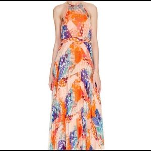 Laundry size 6 - colorful pleat gauze halter gown